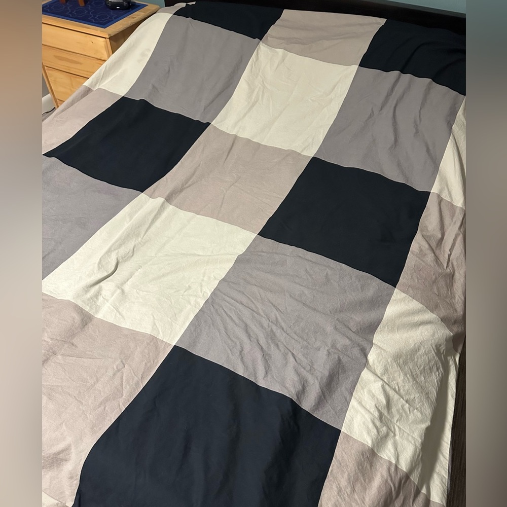 IKEA BRUNKISSLA Black and Tan color block Duvet Cover and Shams Queen